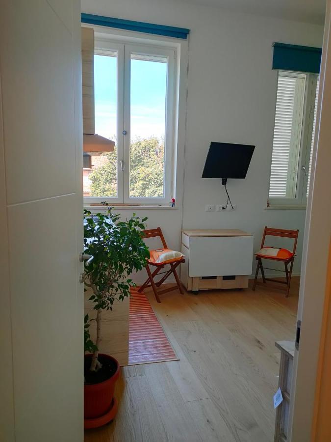Monopat Hotel Marina Di Pisa Eksteriør billede