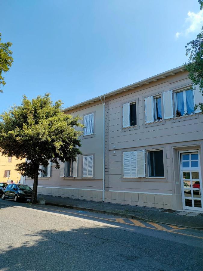 Monopat Hotel Marina Di Pisa Eksteriør billede